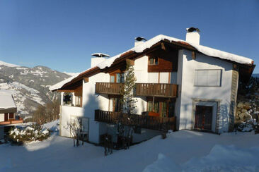 Ferienwohnung Casa Siala Baer - Ansicht Winter