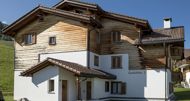 Ferienwohnung Gadahüs Trösch - Ansicht Sommer