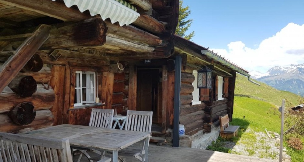 Terrasse mit Aussicht: Maiensäss Rütland