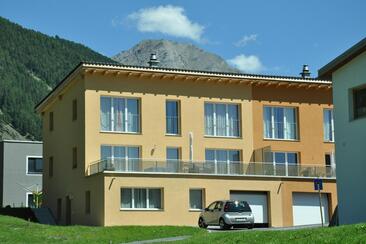 Chasa Furtünada im Sommer