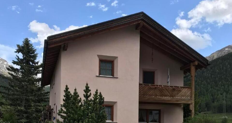 Chasa Besio (tom_tds00020011754375482_image)