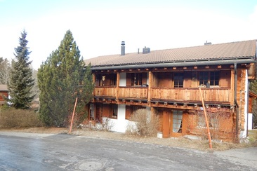 Ferienwohnung Cresta 70 - Ansicht Sommer