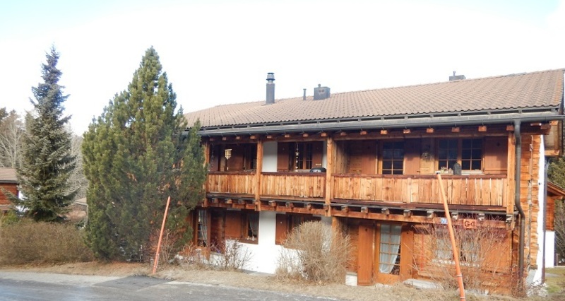 Ferienwohnung Cresta 70 - Ansicht Sommer