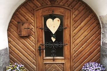 Hauseingang auch für die Besenbeiz "la scuetta"