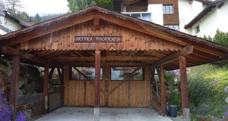Ferienwohnung Arnika Montana, Brigels, Schütterle, Parkplatz