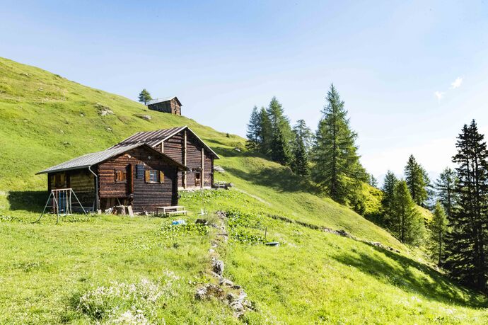 Maiensäss Larasch (tom_tds00020011919718605_image)