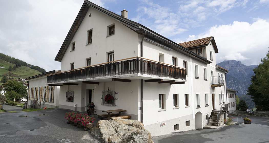 Aussenansicht Sommer 1