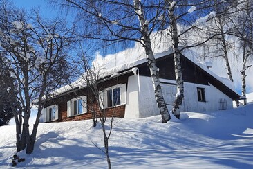 Ferienhaus La Collina - Ansicht Winter