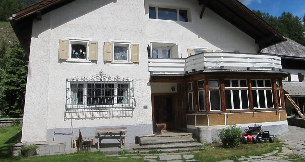 Aussenansicht Sommer