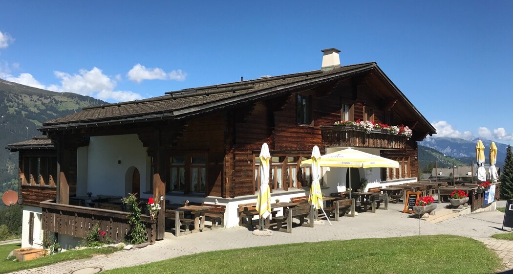 Ferienwohnung Restaurant Valata- Ansicht Sommer
