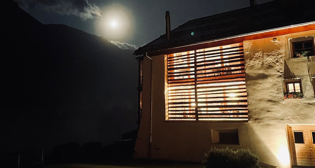 Chesa Jäger bei Nacht