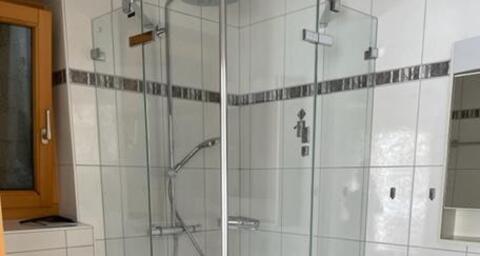 Neue Regenbogendusche Frühling 2022