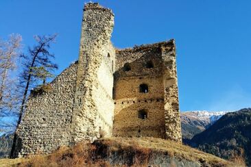 Burgenwanderung von Feldis ins Domleschg