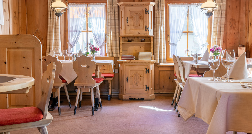 Arvenstube, Hotel Landgasthof Staila, Fuldera