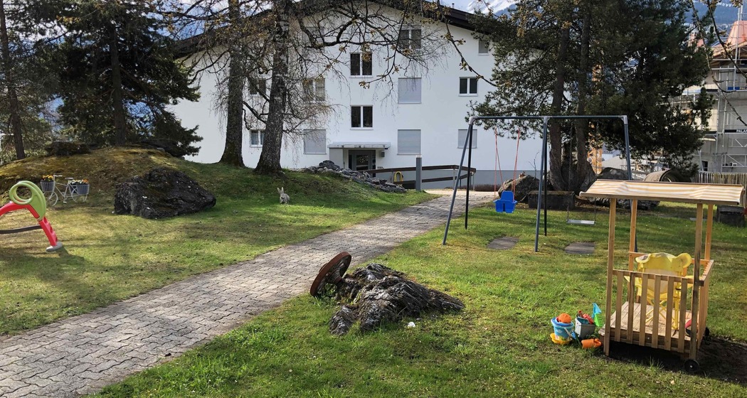 Aussenansicht Nord - Frühling