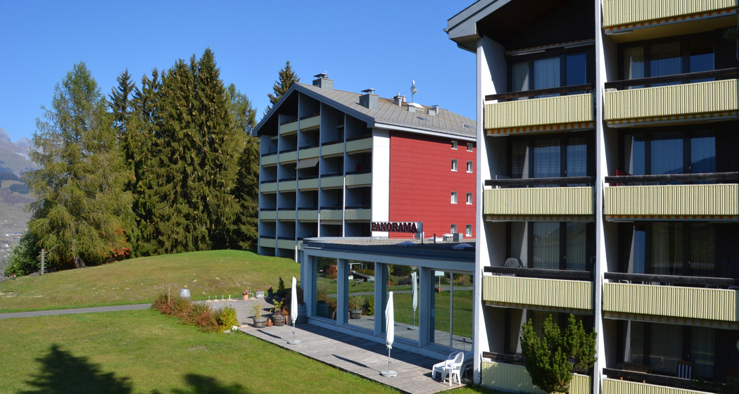Ferienhaus Apjparthotel Panorama 16 - Ansicht Sommer