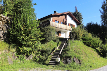 Miramunt Günther - Vista Estate