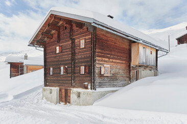 Maison de vacances Nüw Hus - vue d’hiver