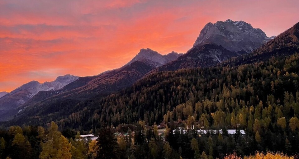 Panoramablick auf die Unterengadiner Bergwelt