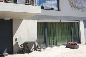 Ferienwohnung Bluevegn Brigels, Aussenansicht Sommer