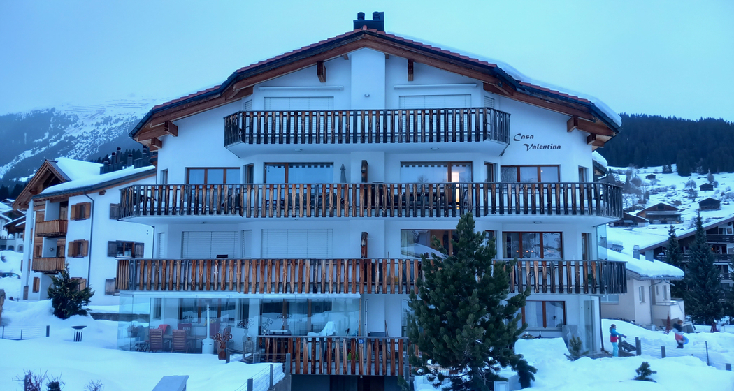 Ferienwohnung Casa Valentina Deflorin, Aussenansicht