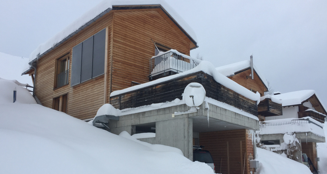 Ferienhaus Balcon Sulegliv - Ansicht Winter