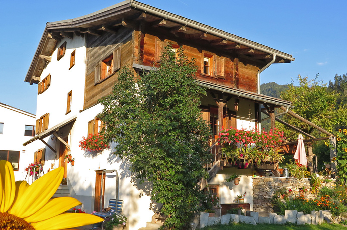 B&B Buchli - Ansicht Sommer
