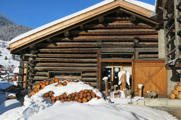 Ferienhaus Casa Clavau - Ansicht Winter