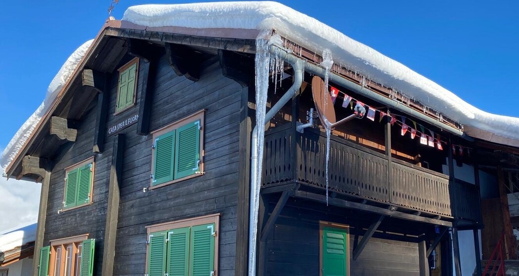 Ferienhaus Casa Sper il fuorn Zimmermann - Ansicht Winter