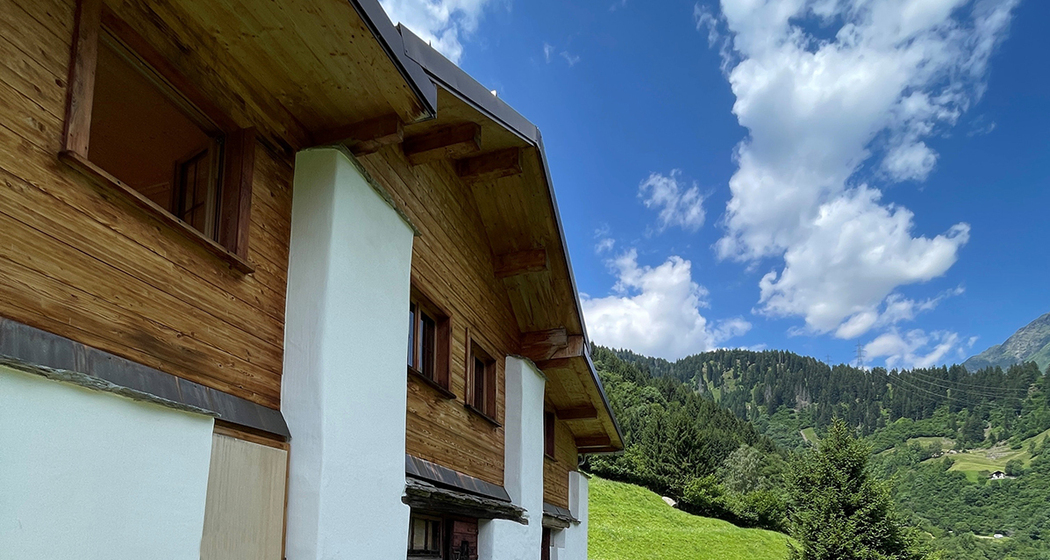 Autarkes Maiensäss Pundelon oberhalb von Mesocco