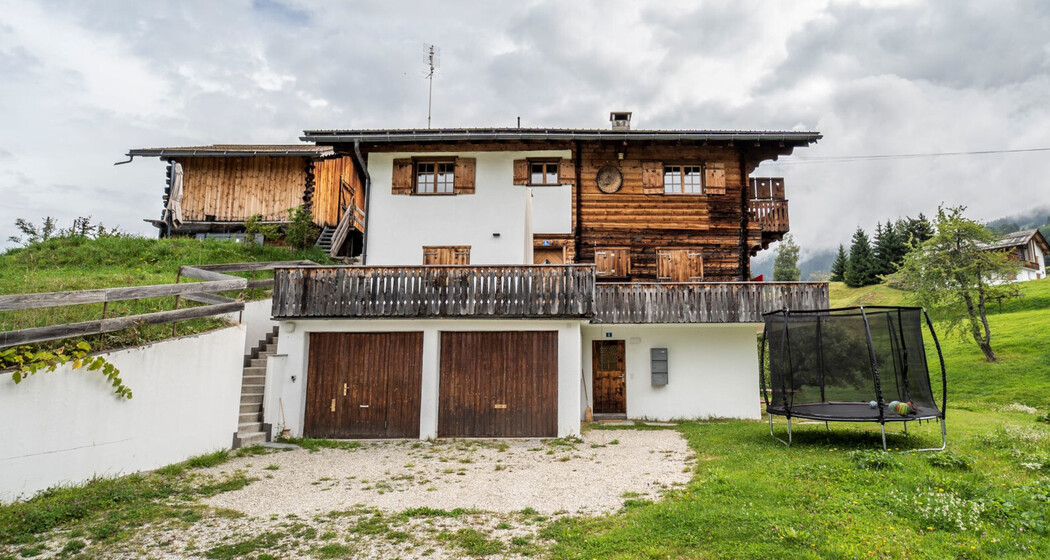 Ferienwohnun Tusa 8 - Ansicht Sommer