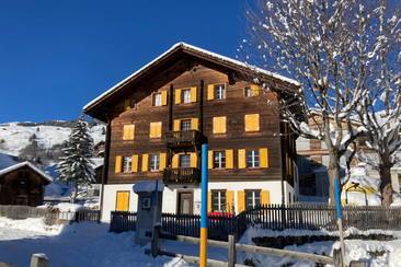 Ferienwohnung Gravas Brechbühler - Ansicht Winter