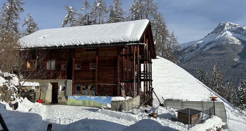Bauernhaus Tanter Dossa im Winter