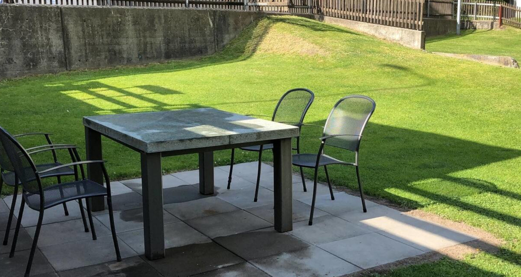 Ferienwohnung Casa Spescha - Aussenansicht Terrasse