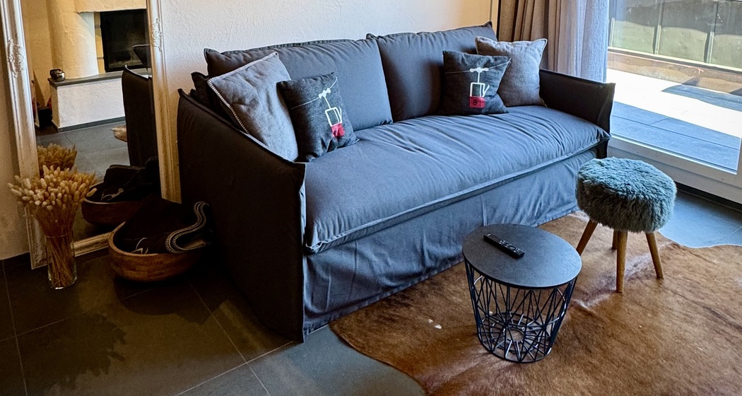 Wohnzimmer mit Milano Bedding Schlafsofa (1.60 x 2.0 Meter mit Lattenrost)