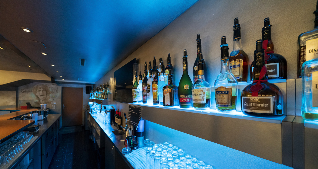 Pöstli Bar (ctd_094cd122-67d0-480a-a4c1-b128347f0fb9_img01)