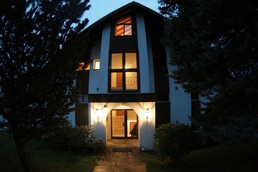 Heidi Holiday - Grand Maisonette-Attica (ctd_26b69b60-26ce-4c5a-8eae-b1a74198bb09_image)