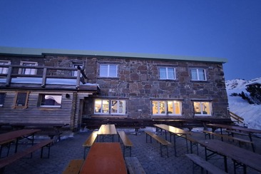 Mountain Restaurant Maschgenlücke (ctd_424d7866-deae-46c2-baea-b1fd163598b1_image)