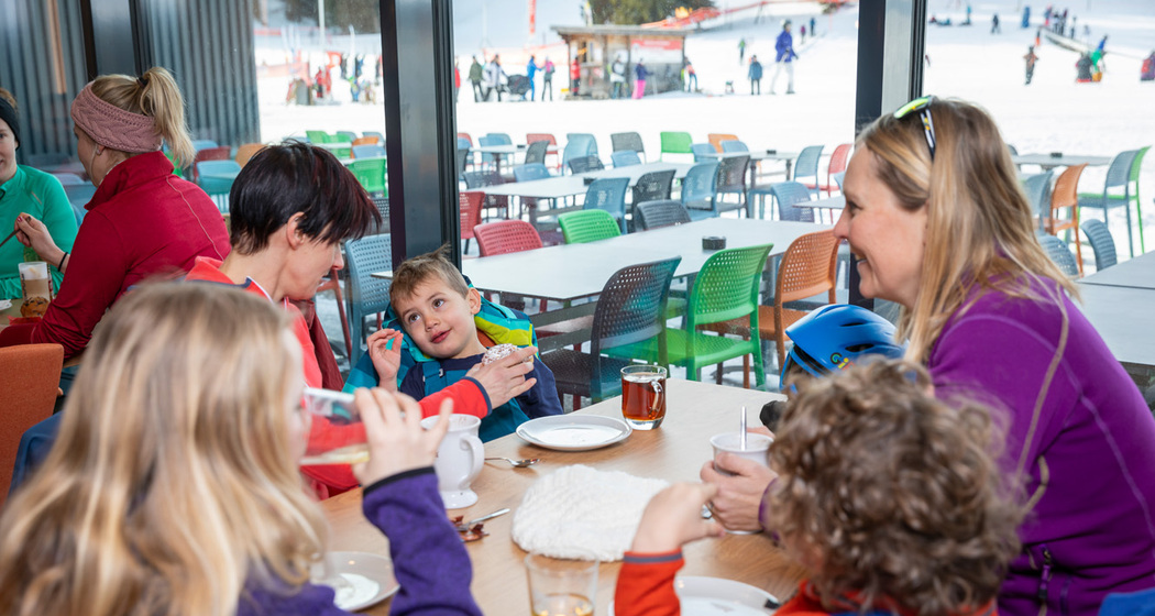 COLORS - Restaurant und Bar (ctd_550df831-f6b1-421f-bee5-90bf78433741_img02)