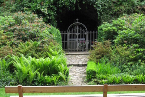 Lourdes-Grotte (ctd_5f308249-7990-4a6c-864b-50c2a2d67fff_image)