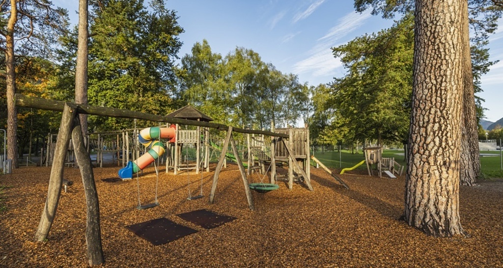 Spielplatz Giessenpark (ctd_75c37766-77d9-4d51-9892-fcecf2a2f1e5_img01)