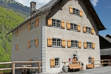 Alte Post im Weisstannental (ctd_767c6d0f-3b33-4cea-b25b-41450881429c_image)