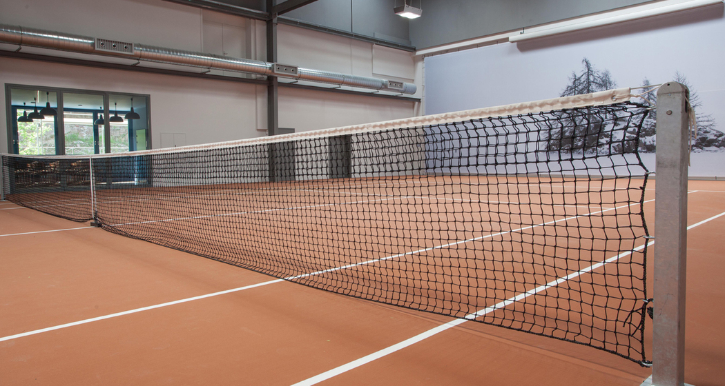 Tennishalle in der alten Spinnerei (ctd_9c03003f-a7e5-4c7d-92b2-c82cdd4025e0_image)