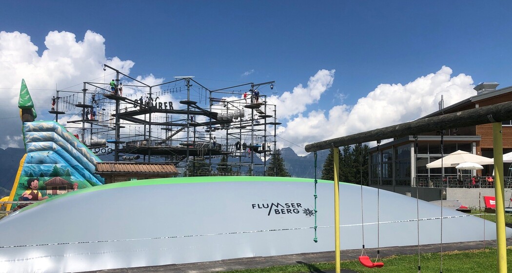 Riesenhüpfkissen Flumserberg Prodalp (ctd_b4874419-78c1-4c12-a36b-c8f4ac7d0890_image)