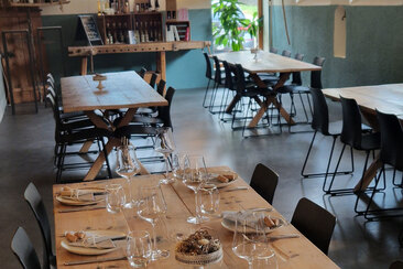 Stall 247 (ctd_bc7fba53-5dc1-472f-9ab4-075fd84e228c_image)