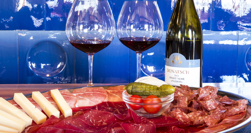 Weingut Donatsch & Winzerstube "zum Ochsen" (ctd_c073c90_img02)