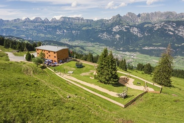 Spielplatz beim Restaurant Schönhalden (ctd_e3a15438-3dfe-4b54-8567-2b0b0267038a_image)