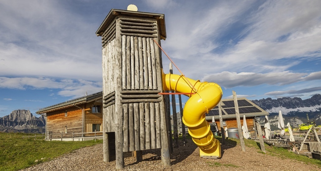 Spielplatz beim Restaurant Sennästube (ctd_eb2929c1-d639-434c-8b56-1c317dc23a46_img02)
