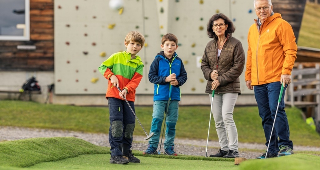 Adventure Golf-Anlage (ctd_f9ef10a4-3ce2-4276-9df3-385e8ce58630_img02)