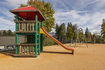Spielplatz Schule Gauenwald (ctd_febe6000-95b3-4951-b686-d8ad66ee0478_image)
